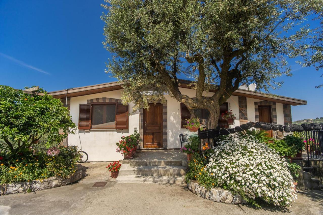 Villa Mattia In The Land Of Sirens Сант-Агата-суи-Дуэ-Гольфи Экстерьер фото